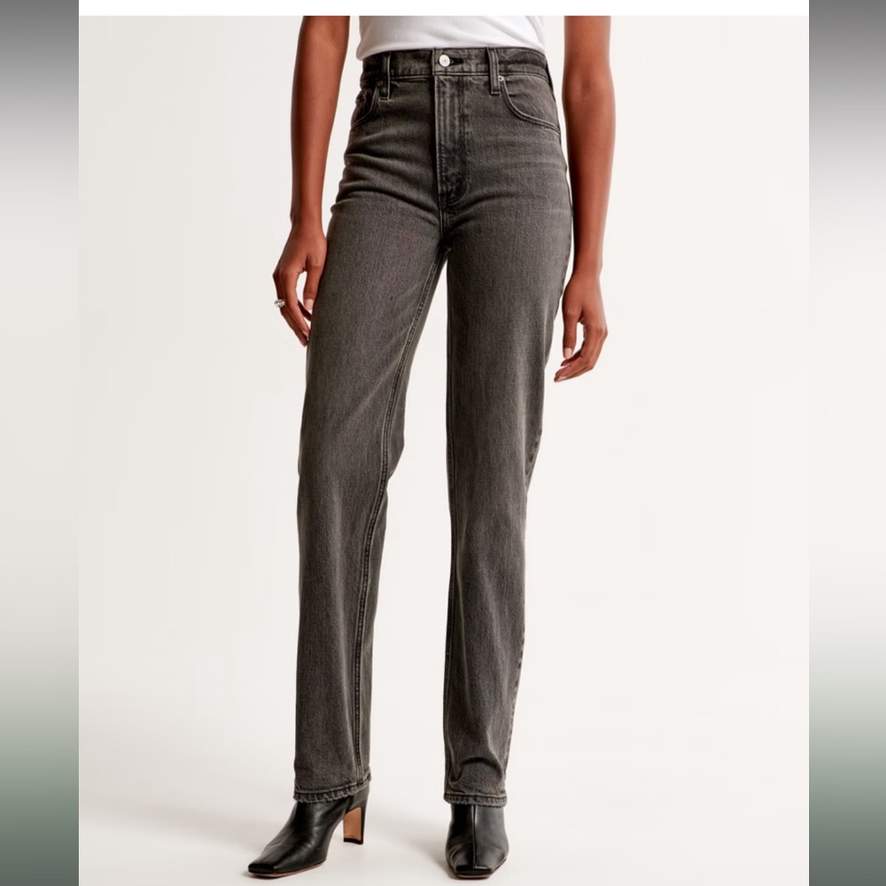 NWOT Sz 29 Abercrombie & Fitch 90s Straight High Rise Jeans in dark gray denim